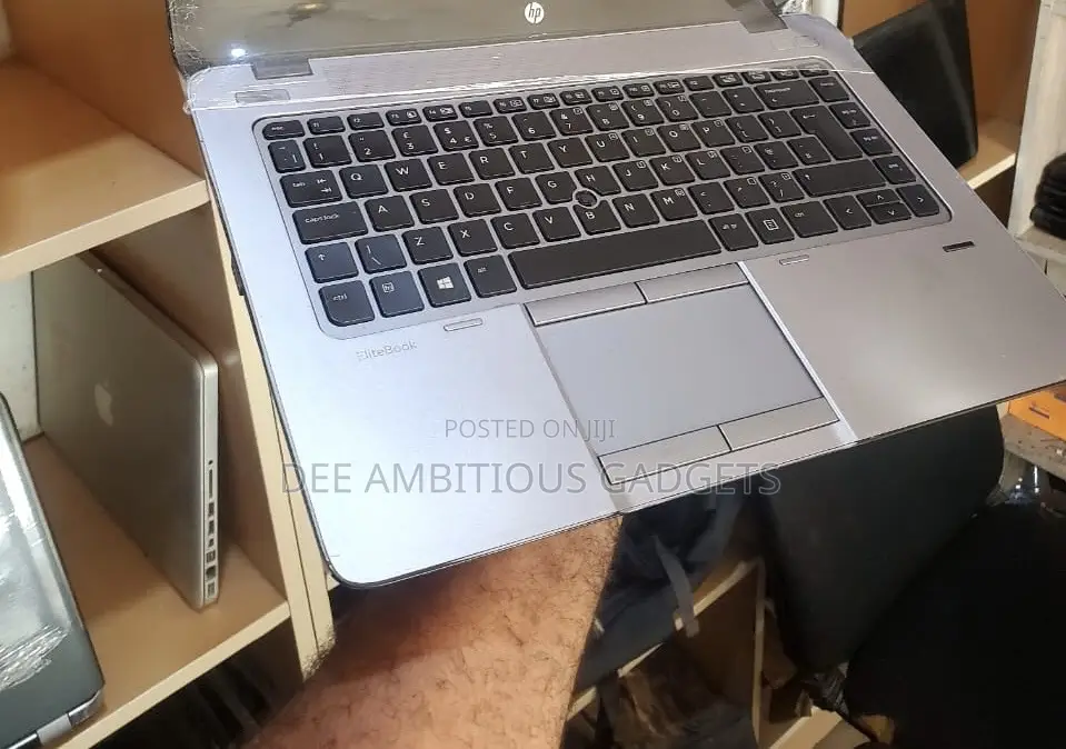 Laptop HP EliteBook 840 G2 8GB Intel Core i5 SSD 256GB