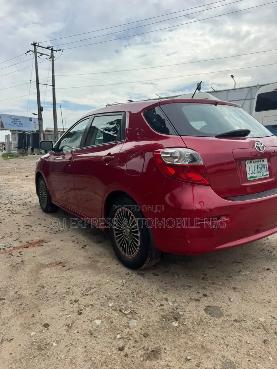 Toyota Matrix S Hatchback FWD (2.4L 4cyl) 2014 Red