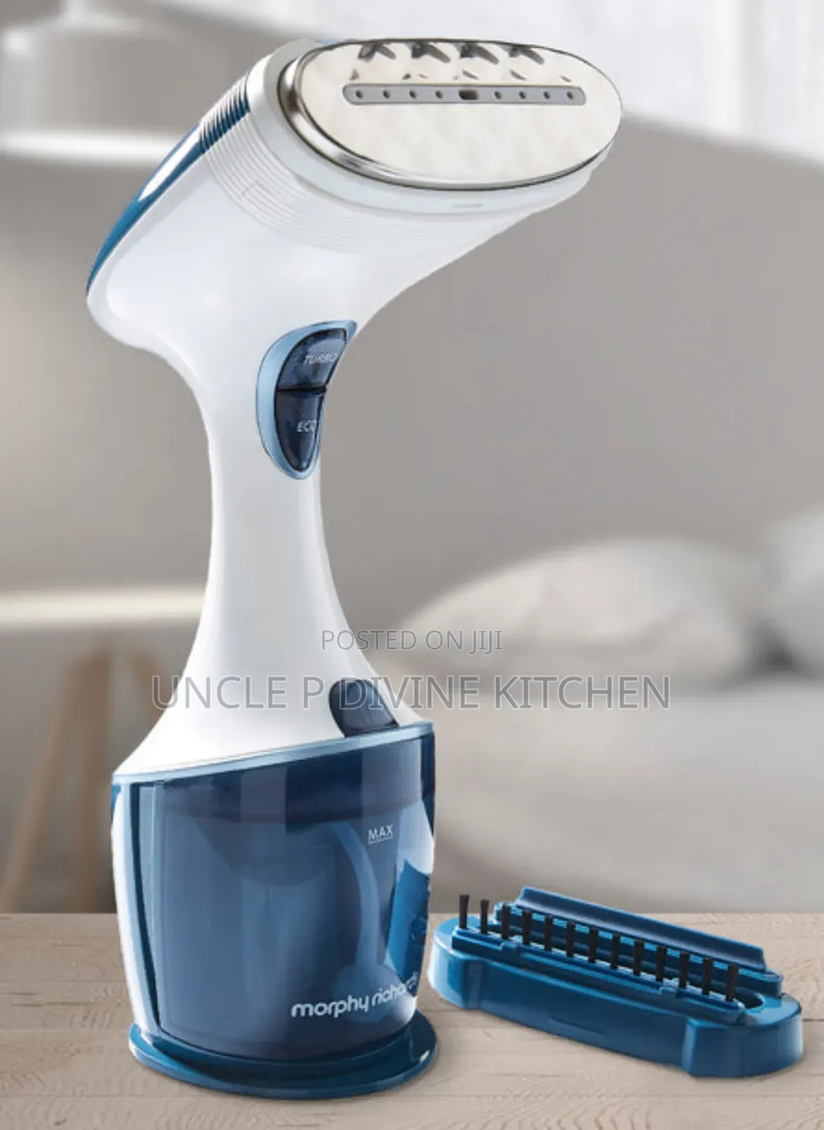 Morphy Richard Express Handled Garment Steamer, 1750w.