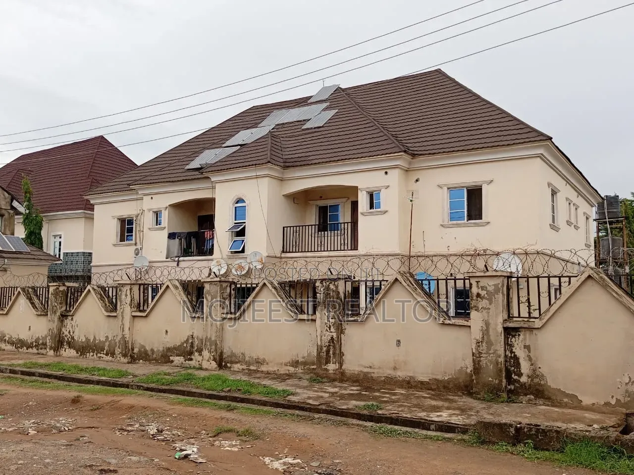 2bdrm Block of Flats in New Site, FHA for sale