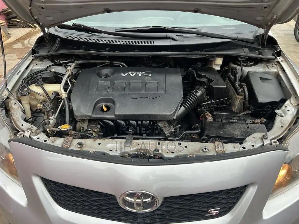 Toyota Corolla S 4dr Sedan (1.8L 4cyl 4A) 2010 Silver