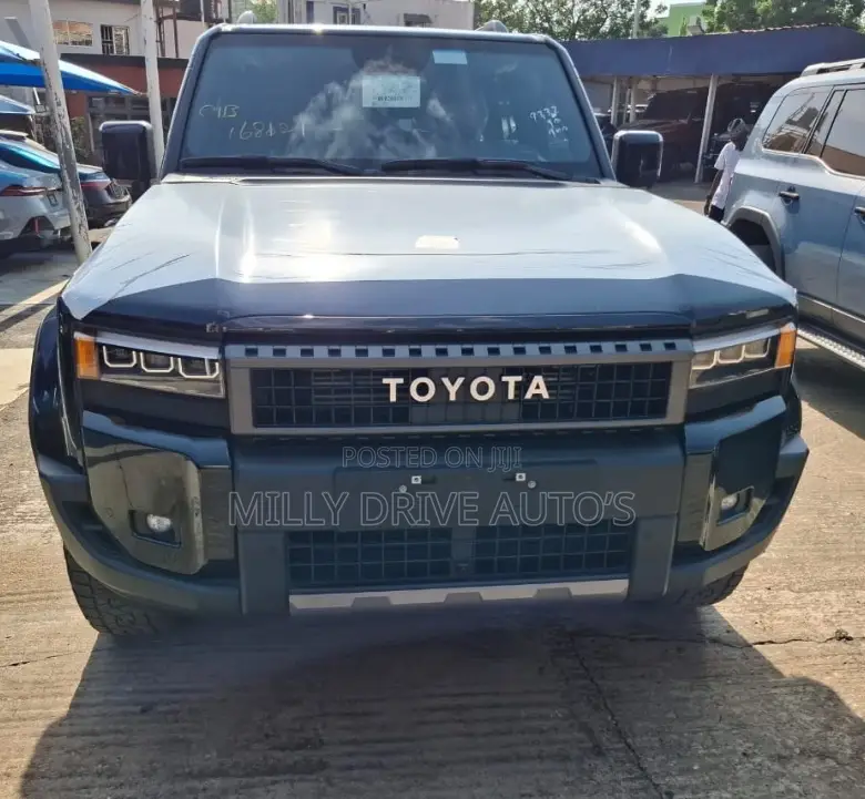 New Toyota Land Cruiser Prado 2025 Black