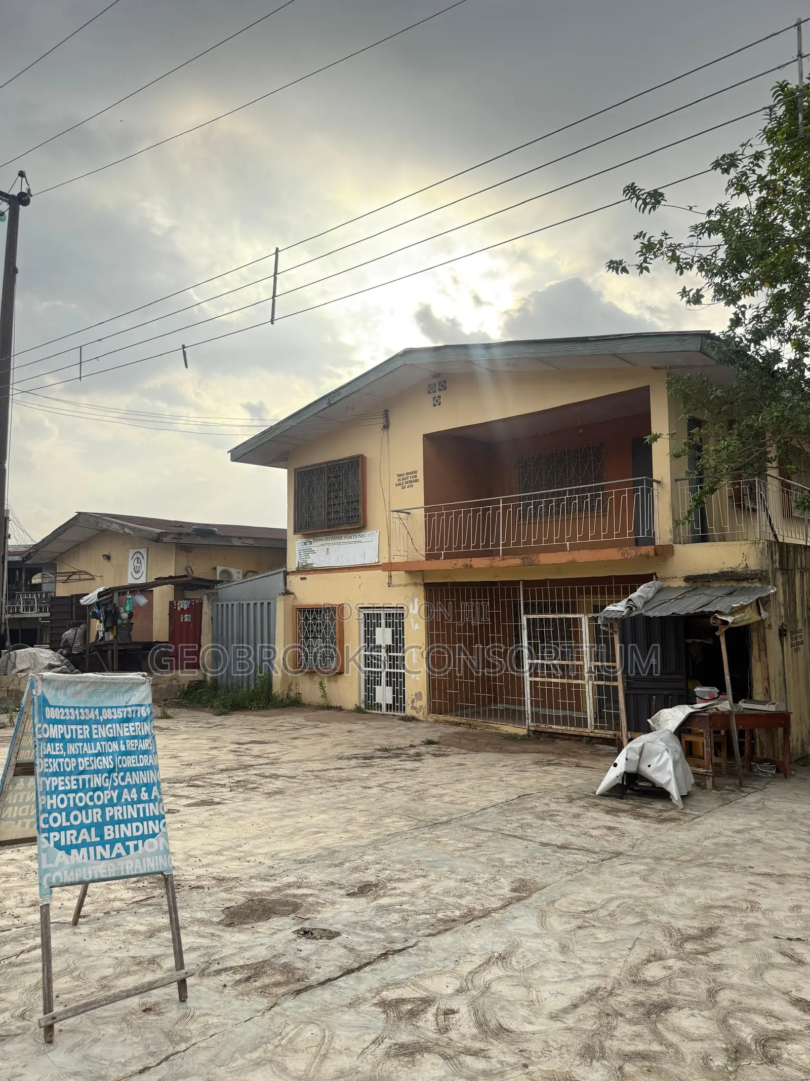Spacious Storey Building on 620sqm Along Liberty Road, Ring Road.