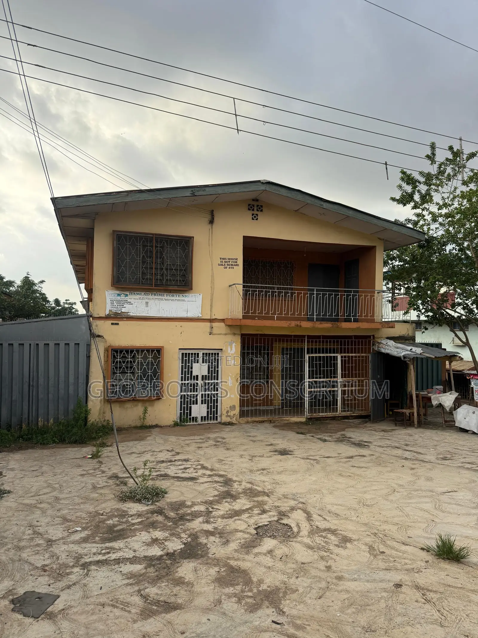 Spacious Storey Building on 620sqm Along Liberty Road, Ring Road.