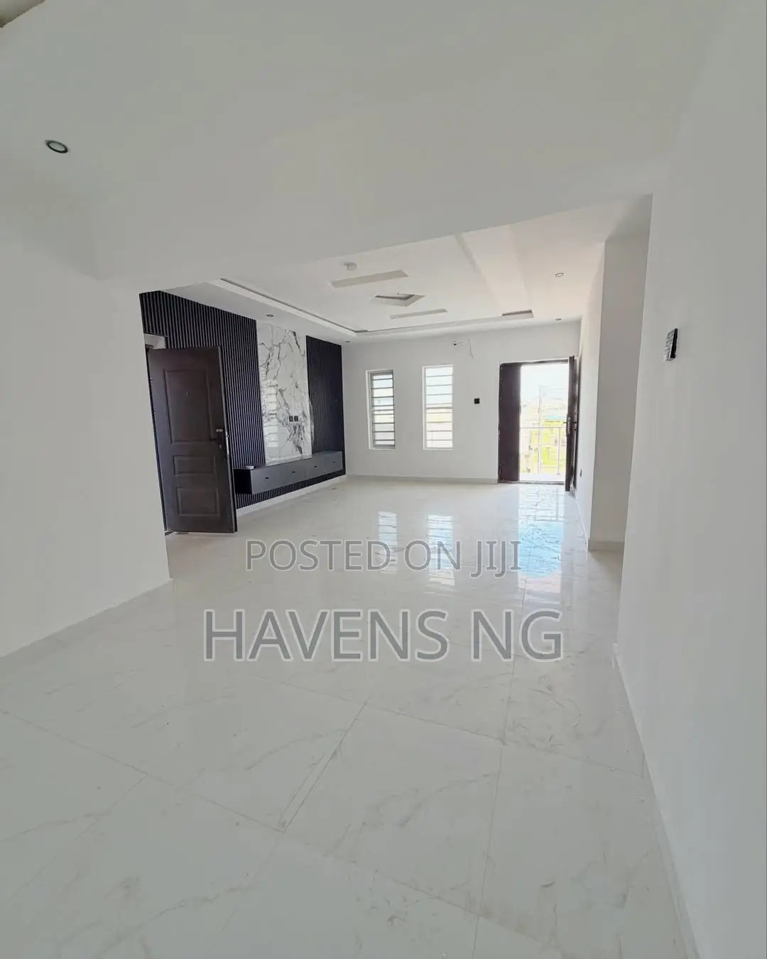 3bdrm Apartment in GRA Phase 2 Shangisha for sale