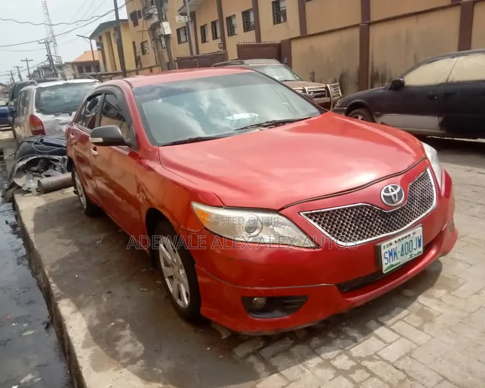 Toyota Camry 2008 Red
