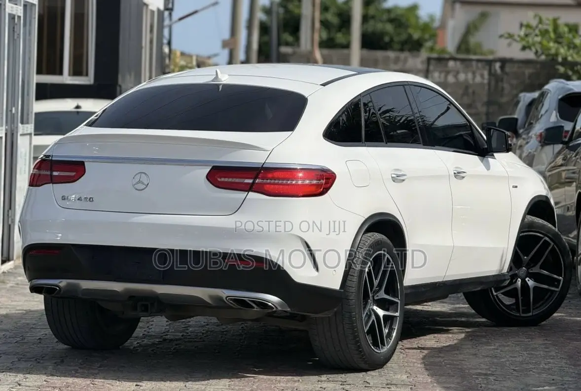 Mercedes-Benz GLE-Class AMG GLE 43 4MATIC 2016 White