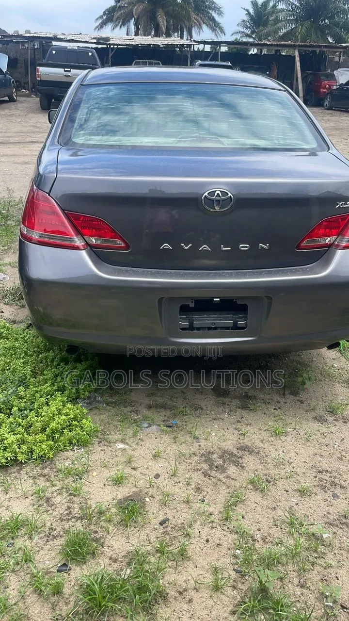 Toyota Avalon 2008 Gray