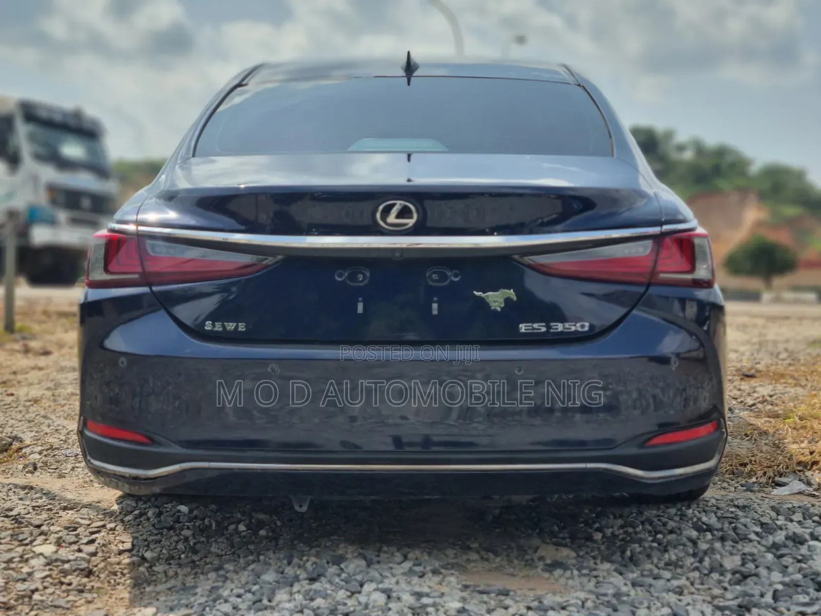 Lexus ES 2020 Blue