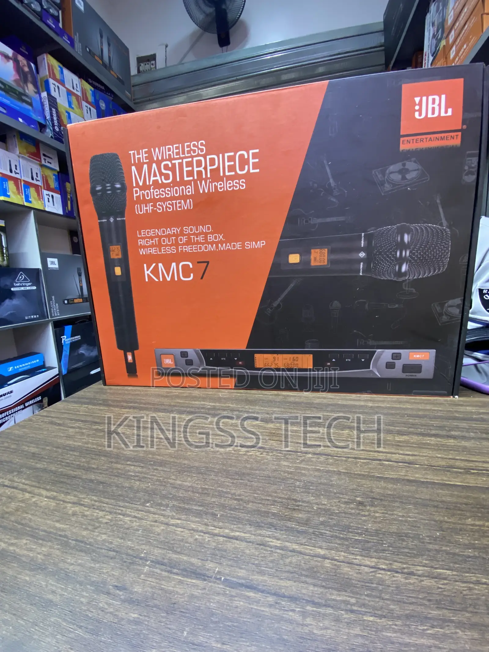 JBL KMC 7 Wireless Microphone System