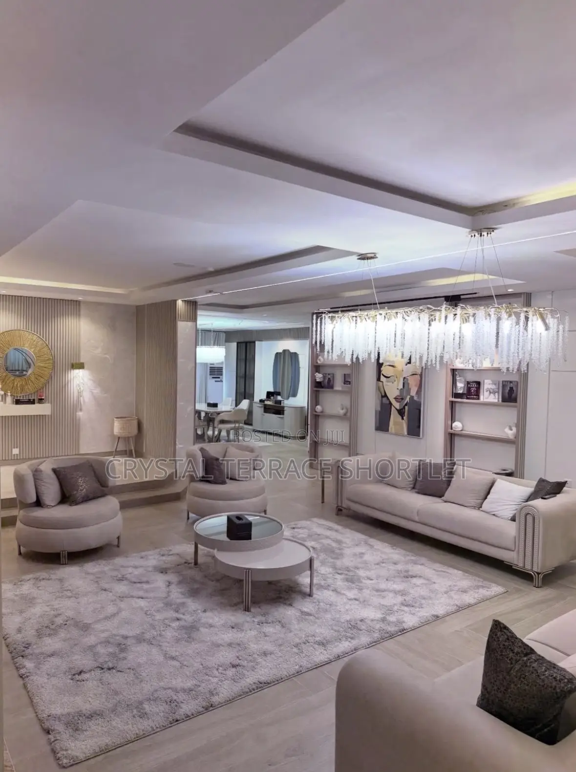 Luxurious 4 Bedroom Apartment Shortlet