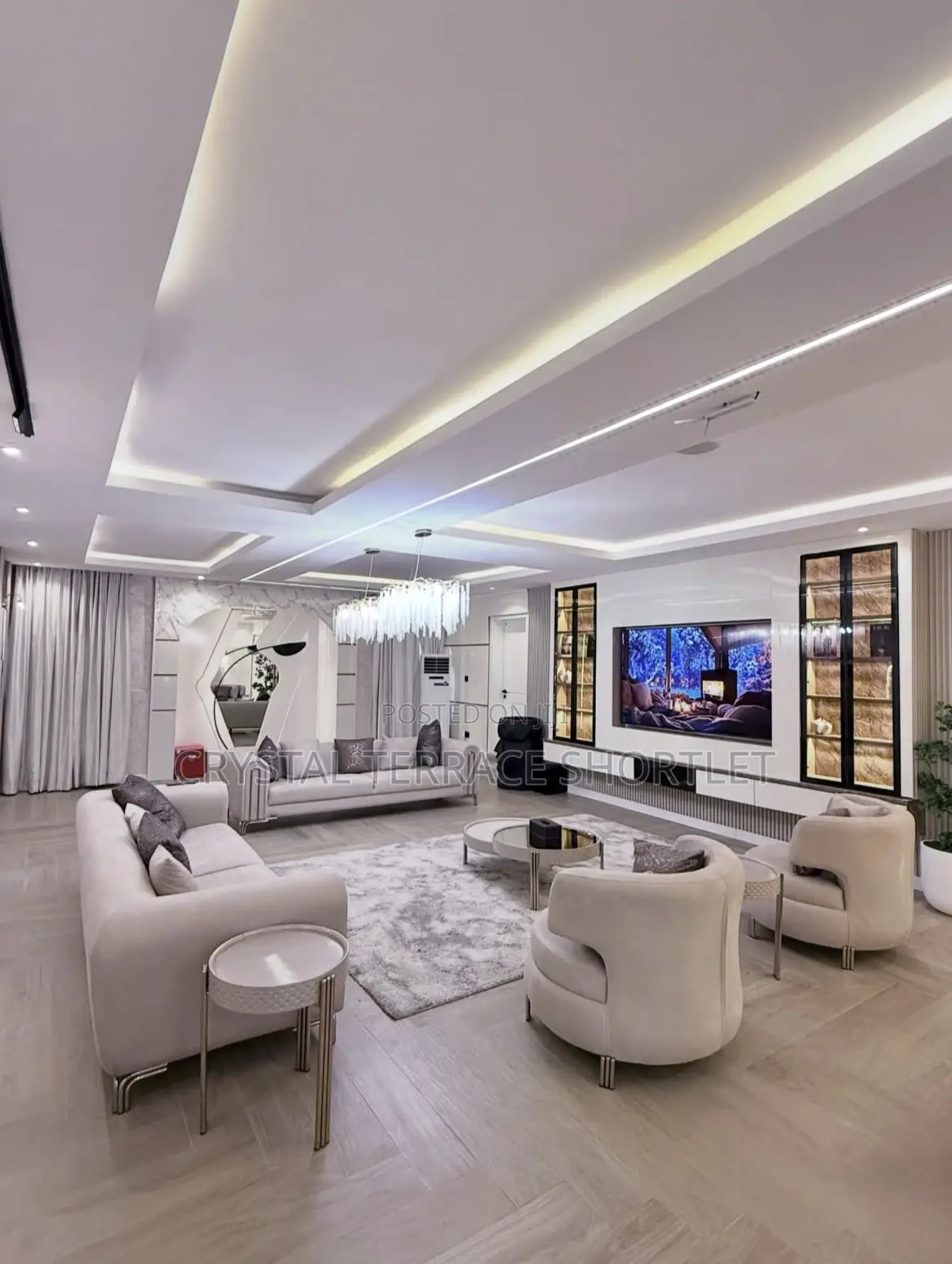 Luxurious 4 Bedroom Apartment Shortlet