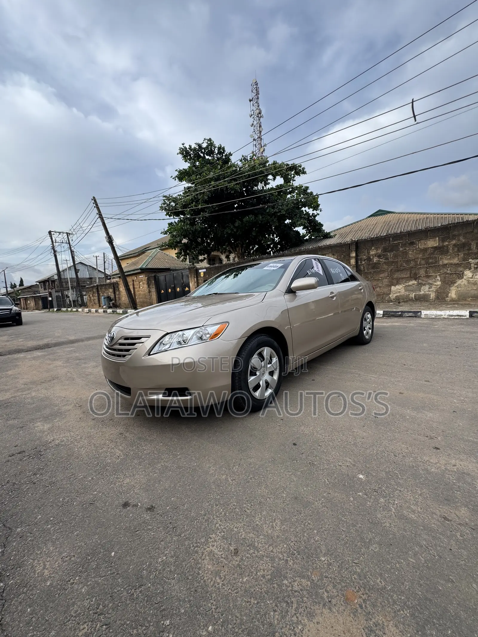 Toyota Camry LE 4dr Sedan (2.4L 4cyl 5A) 2008 Gold
