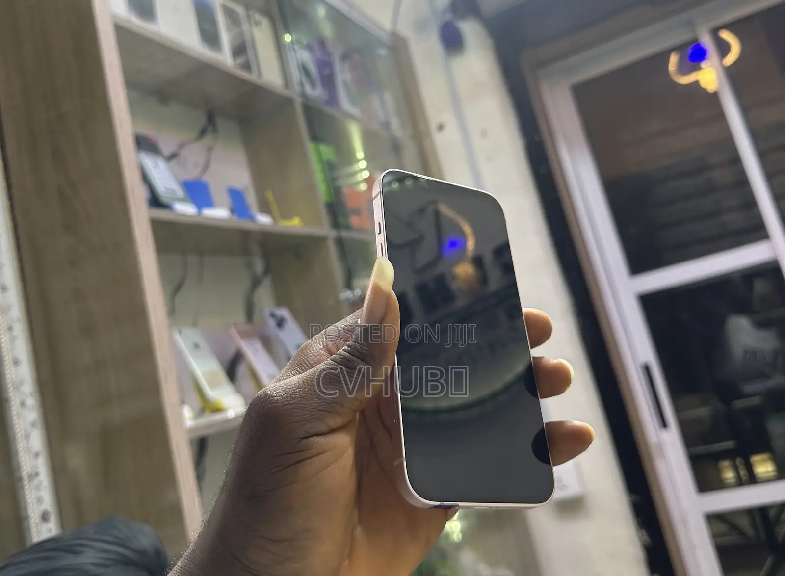 New Apple iPhone 13 128 GB Pink