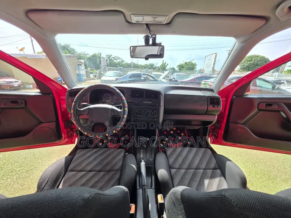 Volkswagen Golf 1999 Red