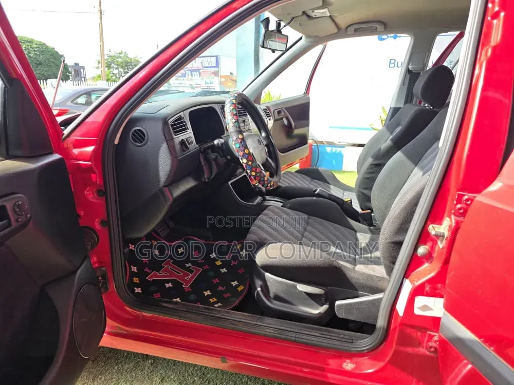 Volkswagen Golf 1999 Red