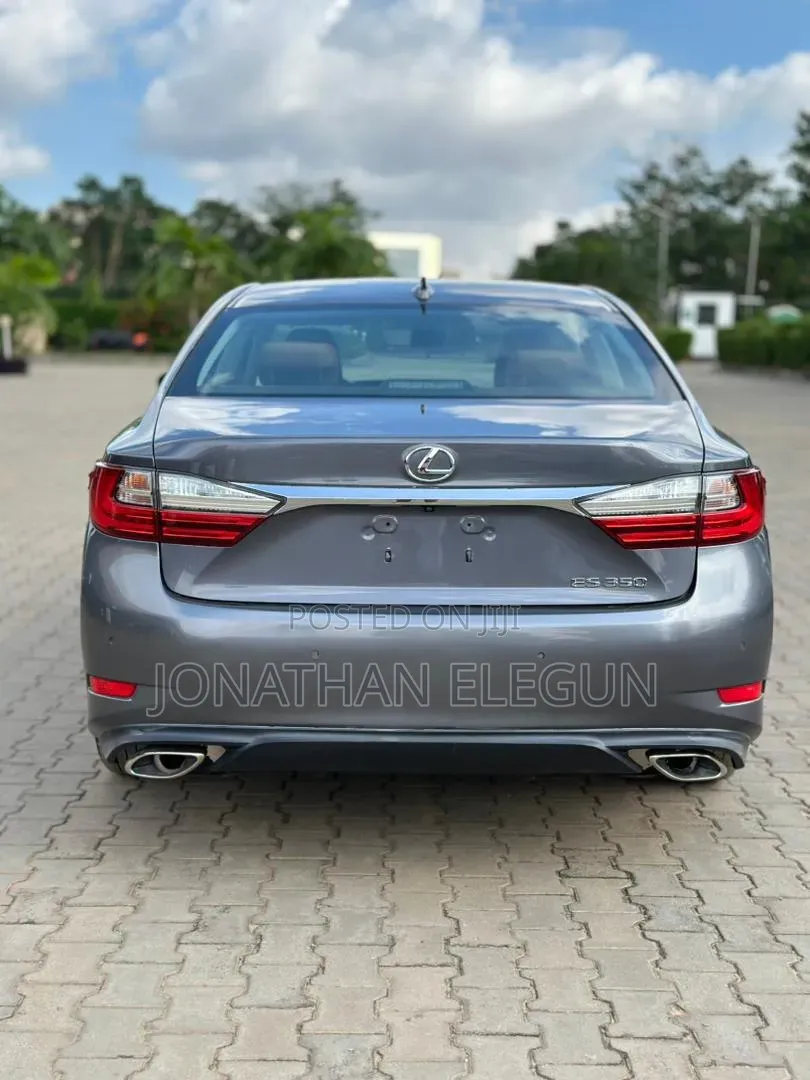 Lexus ES 350 FWD 2016 Gray