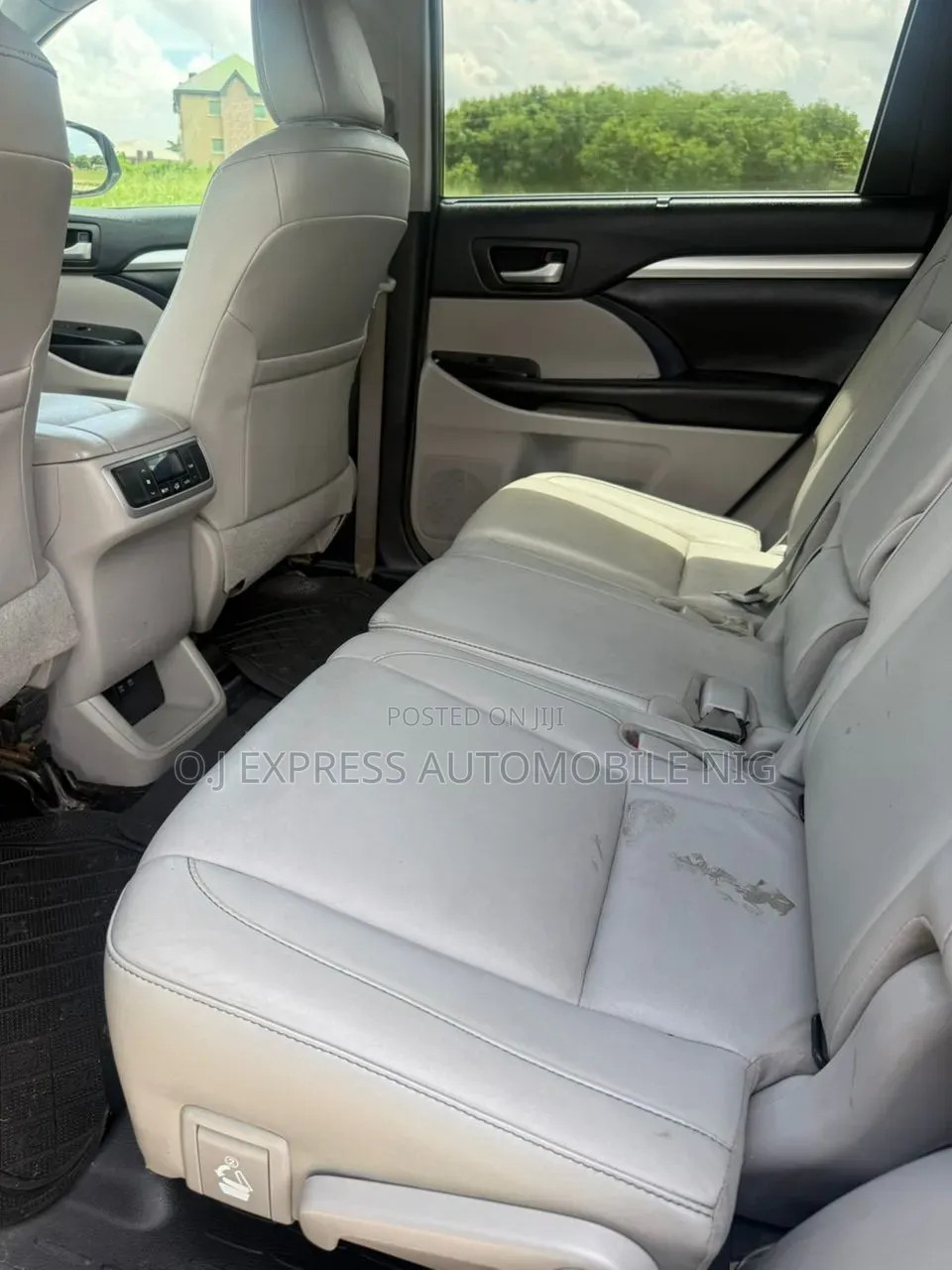 Toyota Highlander Limited 4x2 V6 (3.5L 6cyl 8A) 2017 Blue