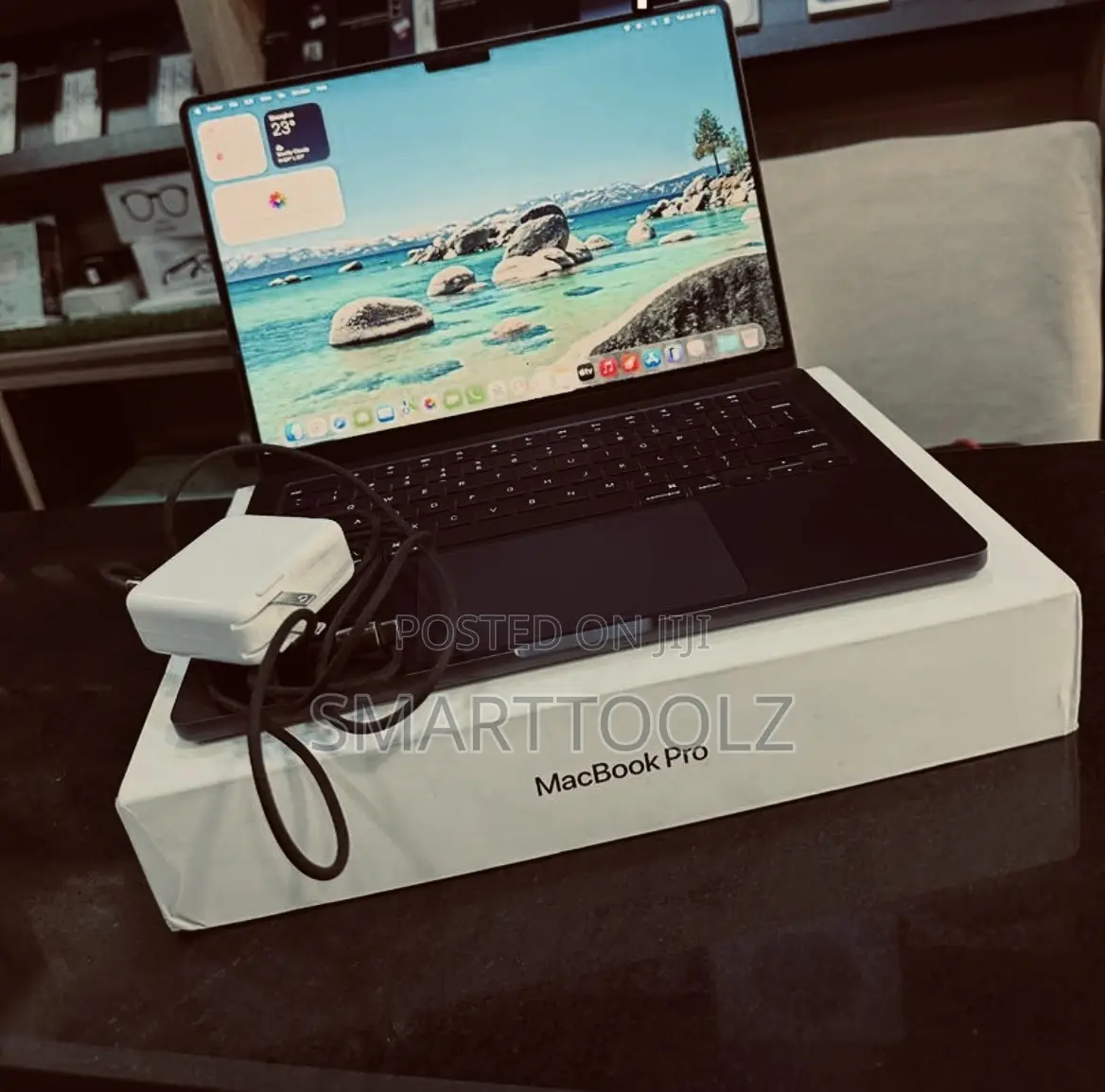 Laptop Apple MacBook Pro 2025 M5 16GB Apple M5 Pro SSD 512GB