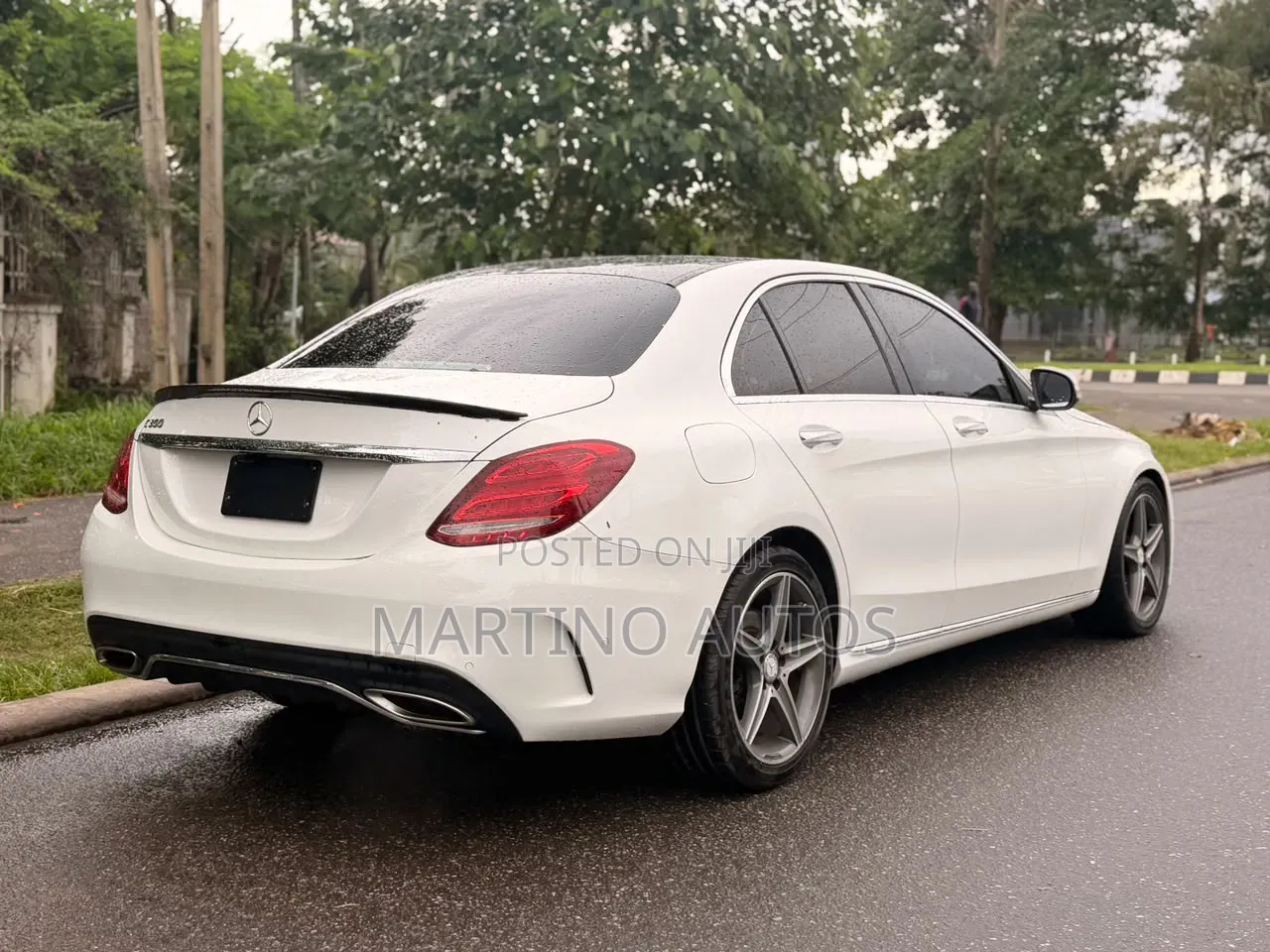 Mercedes-Benz C300 2016 White