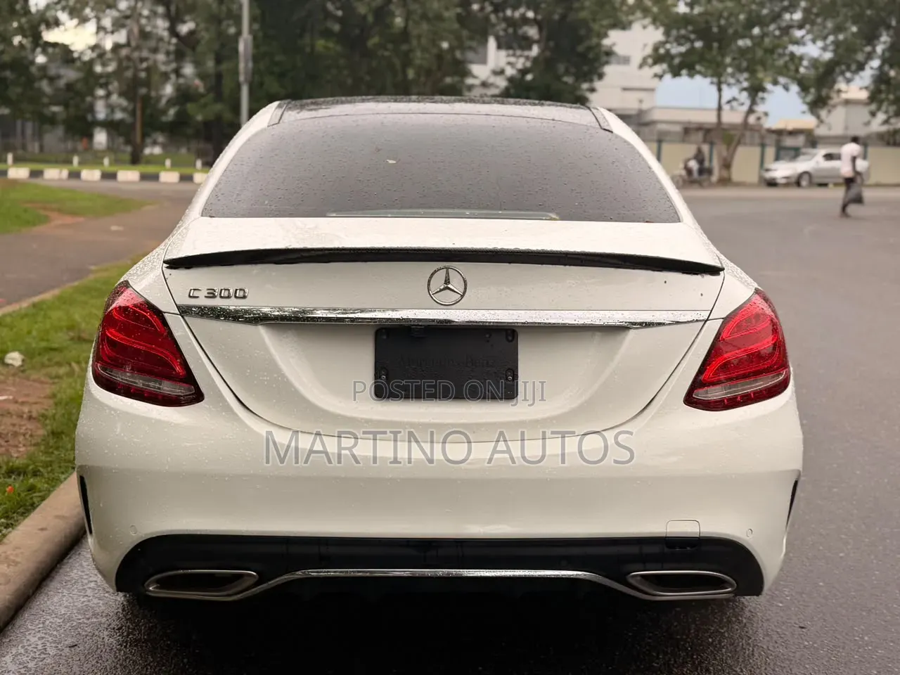 Mercedes-Benz C300 2016 White