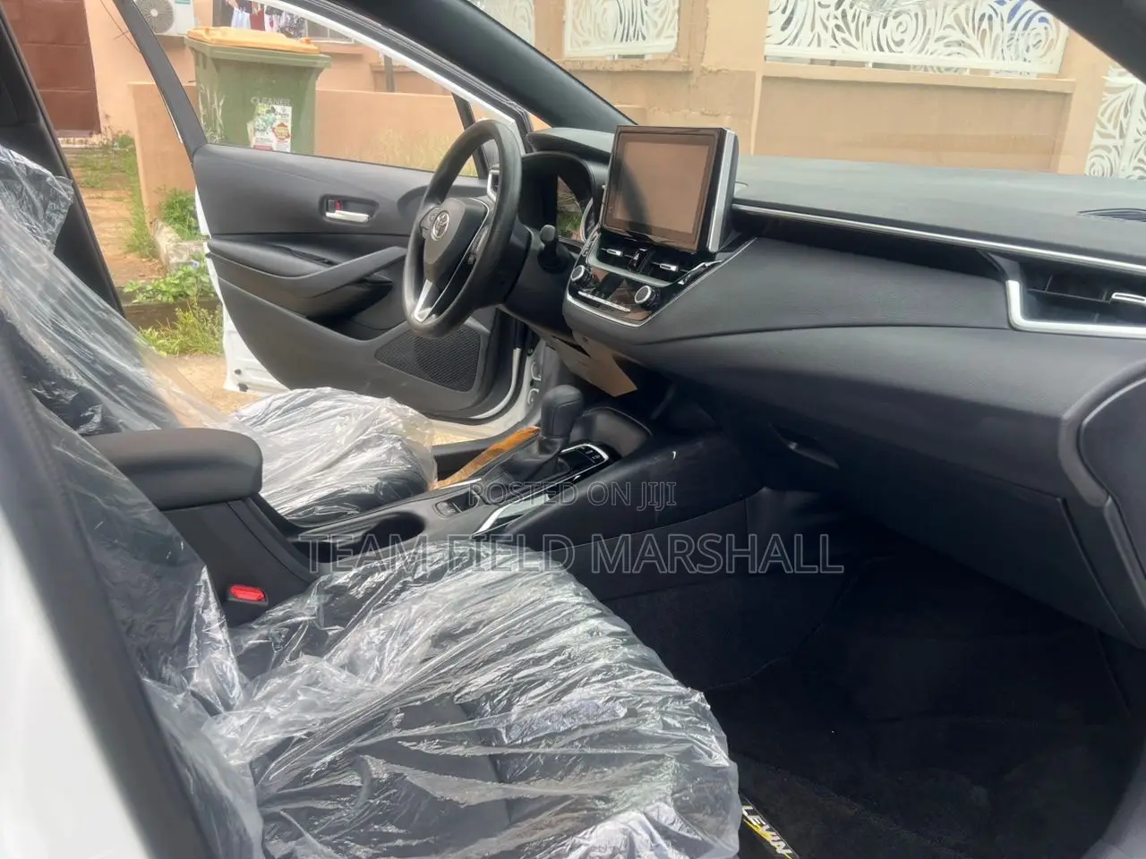 New Toyota Corolla Hybrid LE 2025 White