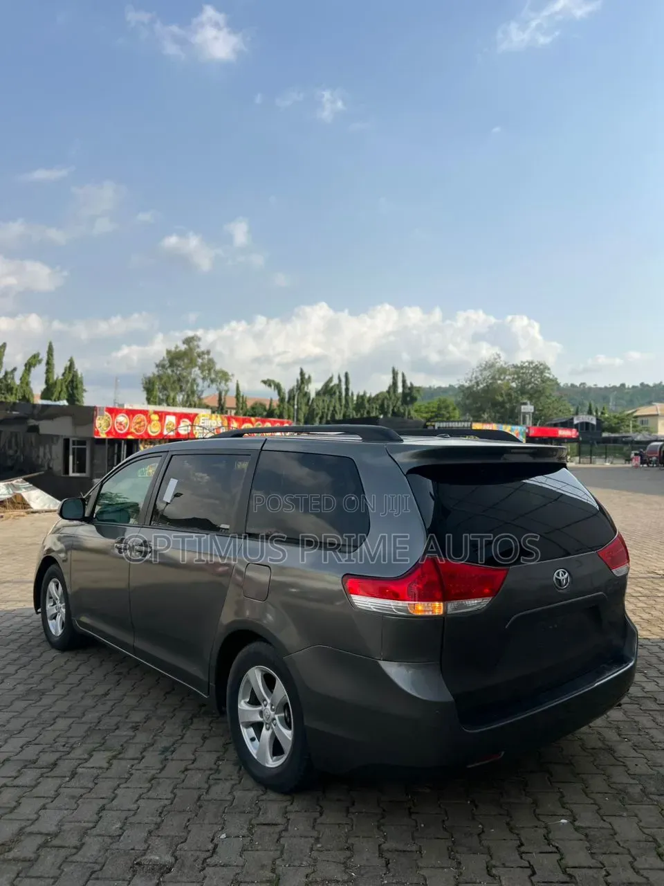 Toyota Sienna 2013 Gray