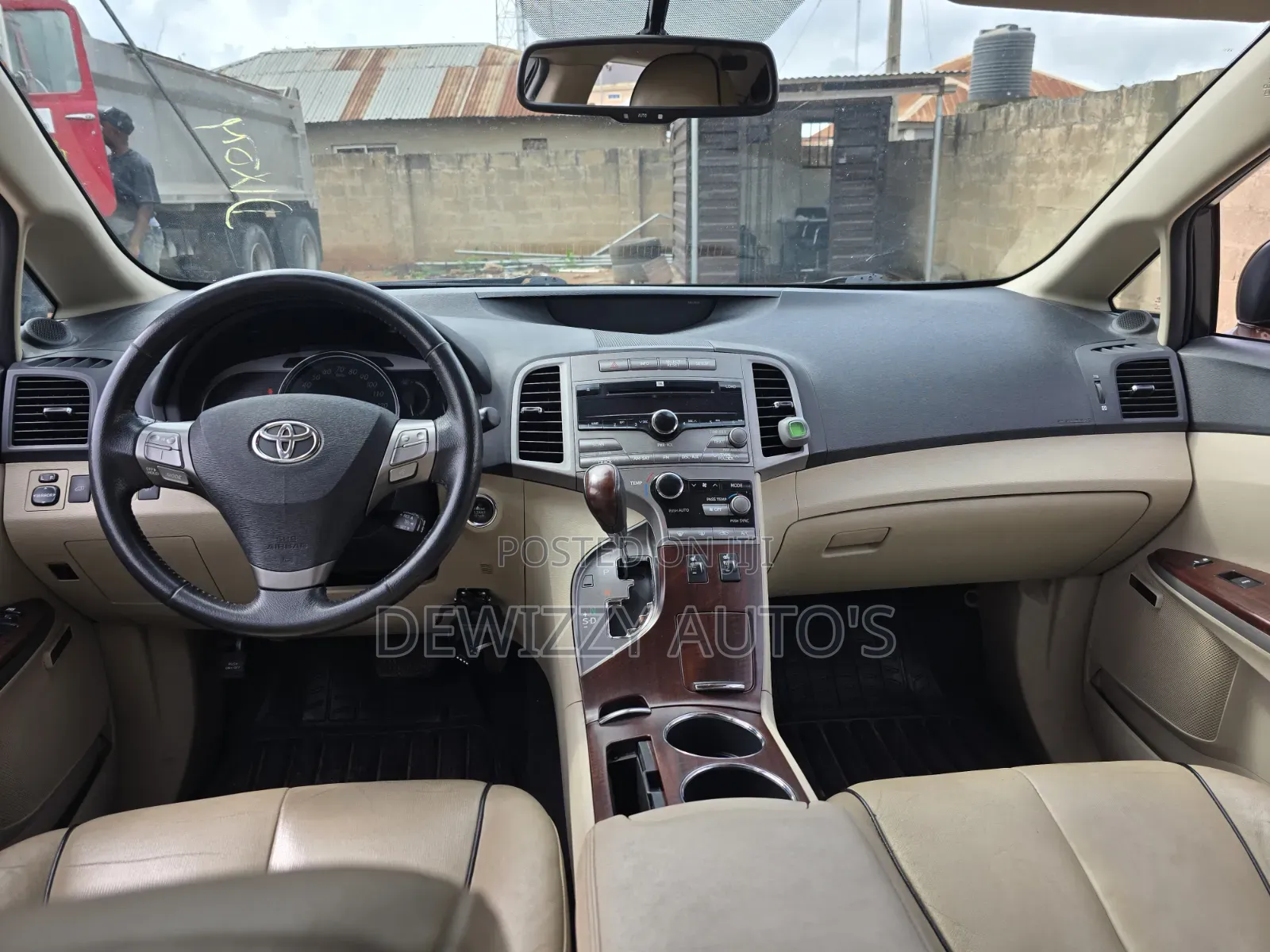 Toyota Venza V6 AWD 2010 Brown