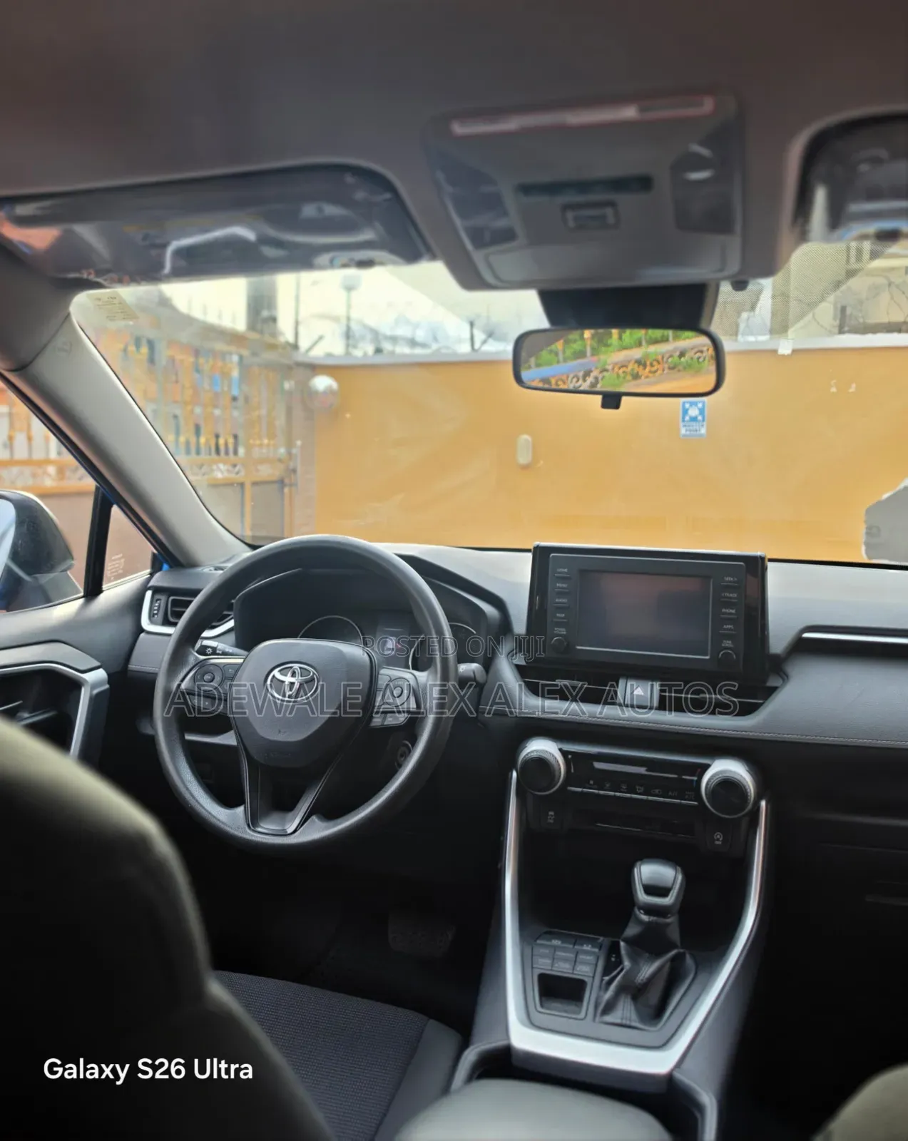 Toyota RAV4 2019 Blue