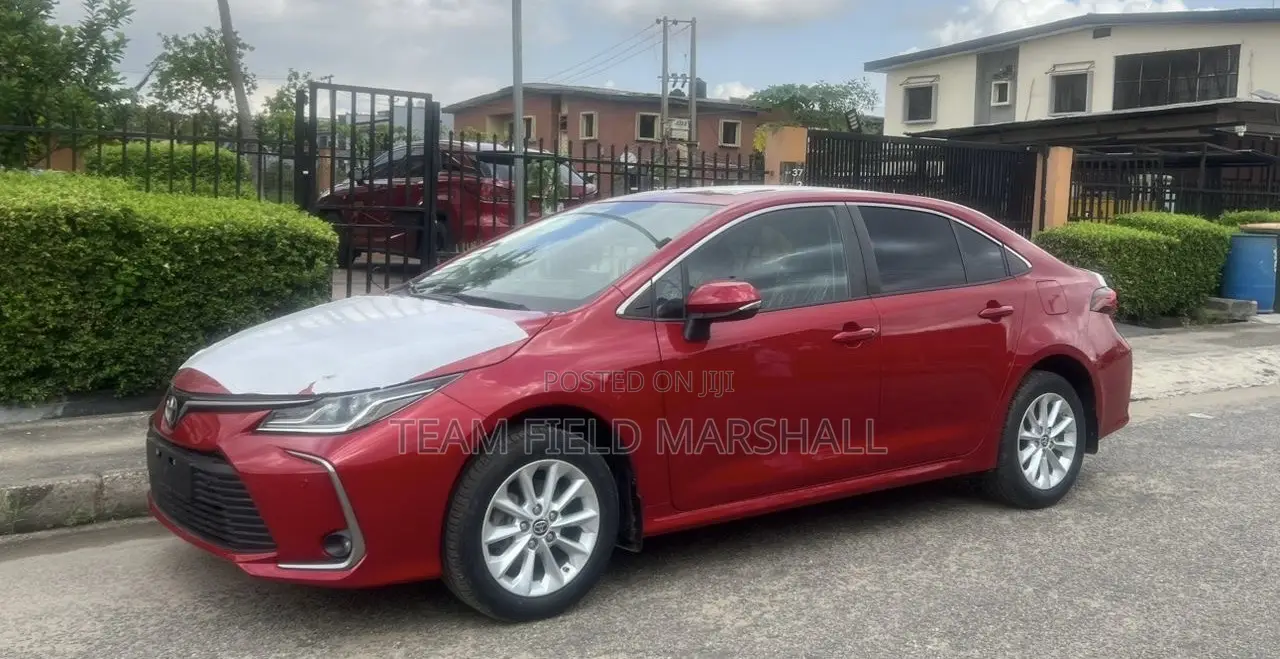 New Toyota Corolla LE 2024 Red