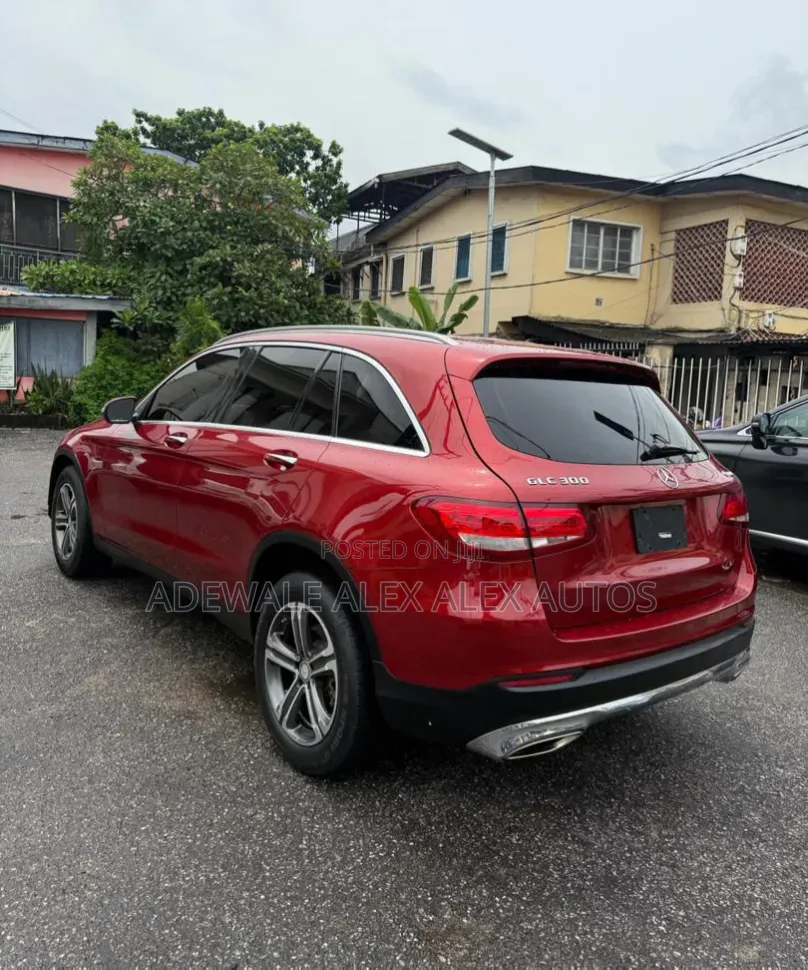 Mercedes-Benz GLC-Class 2016 Burgundy
