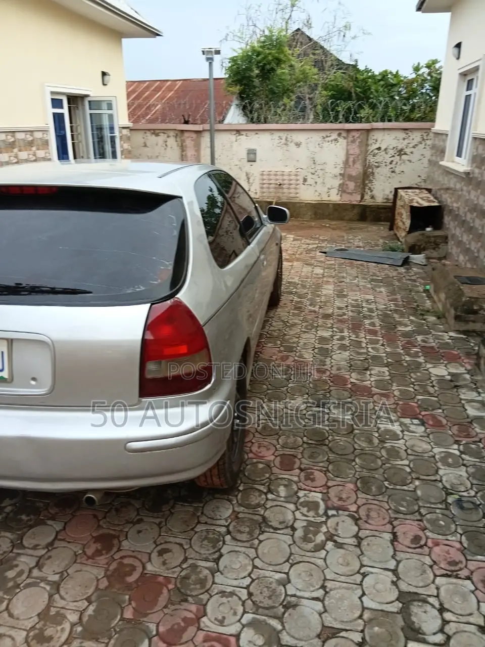 Honda Civic DX 2dr Coupe (1.7L 4cyl 4A) 2001 Gray
