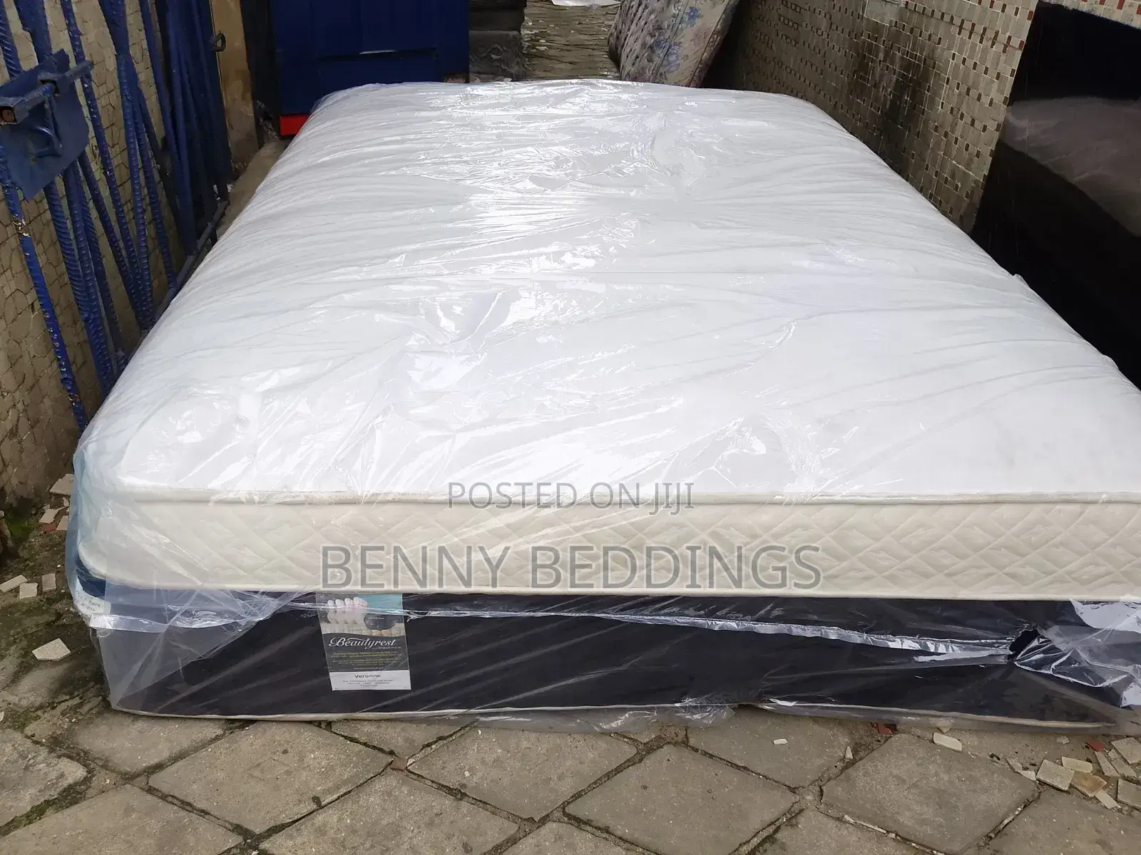 Order 4 Ur Affordable 5x6 16inches Usa Neatly Used Mattress Pilow