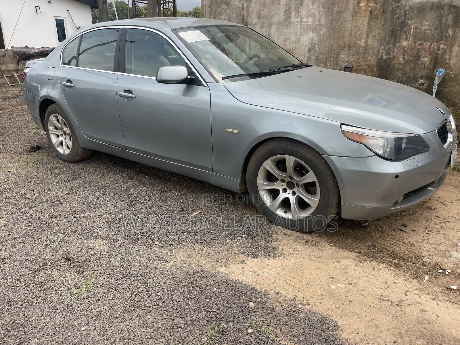 BMW 520i 2006 Blue