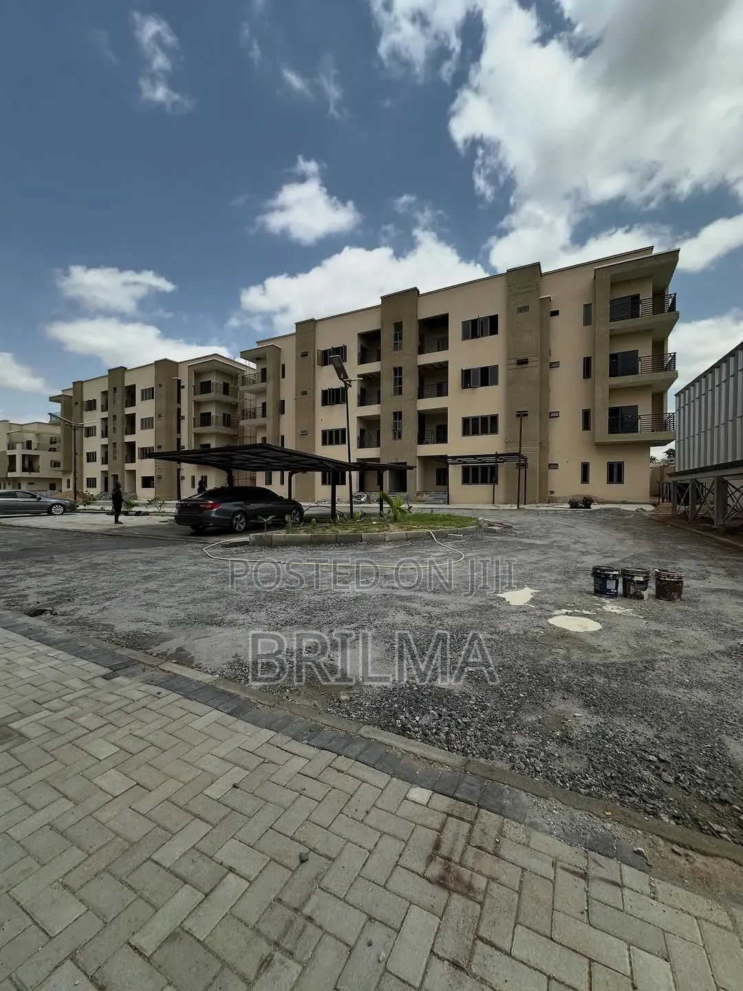 3bdrm Apartment in Apo Resettlement for sale