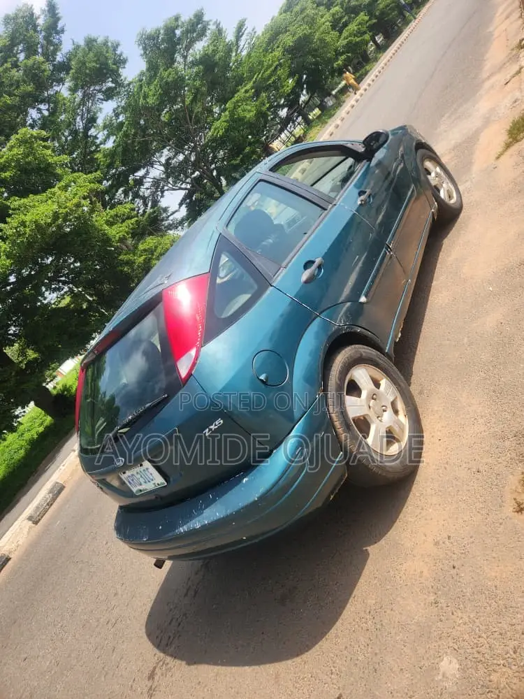 Ford Focus 2006 Green