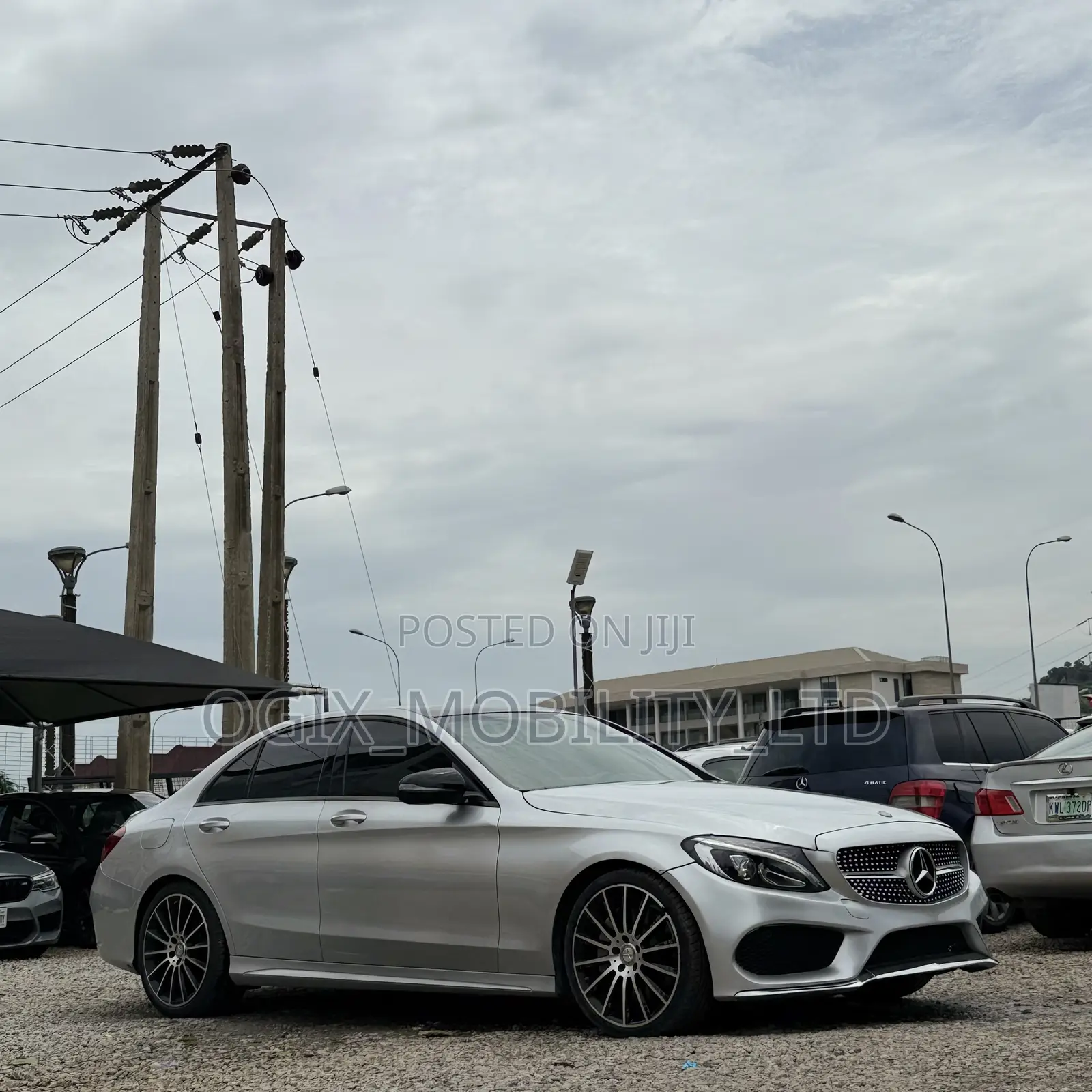 Mercedes-Benz C300 2016 Silver