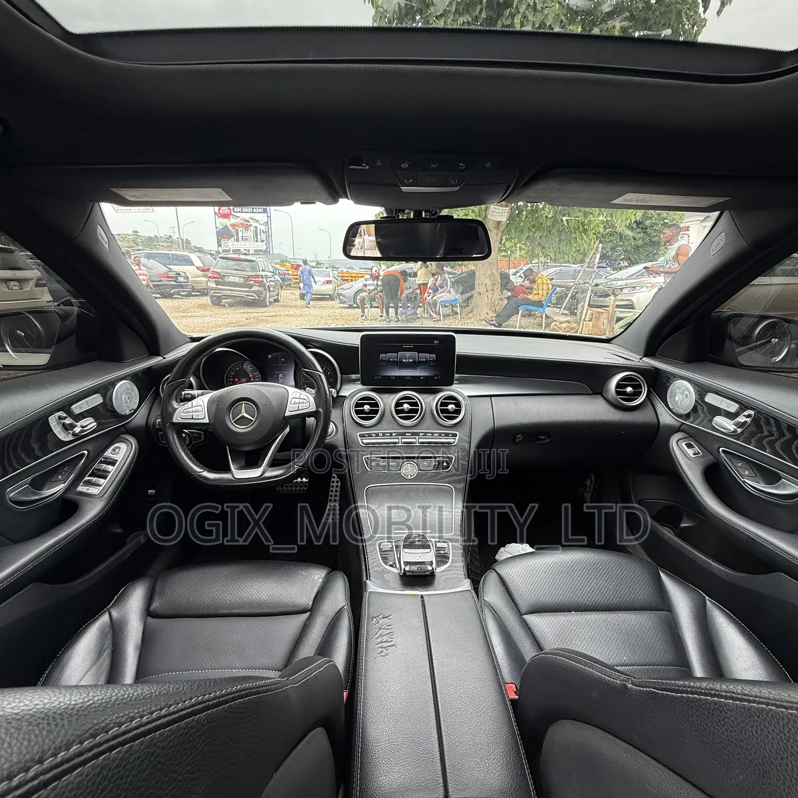 Mercedes-Benz C300 2016 Silver