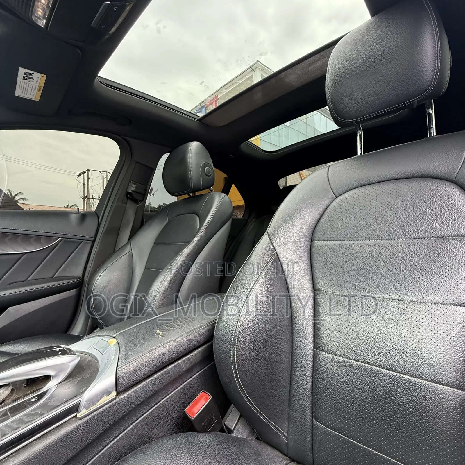 Mercedes-Benz C300 2016 Silver