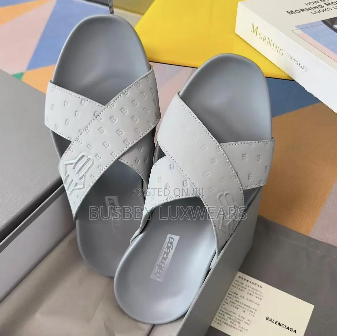 Balenciaga Men’S Slides Fully Boxed