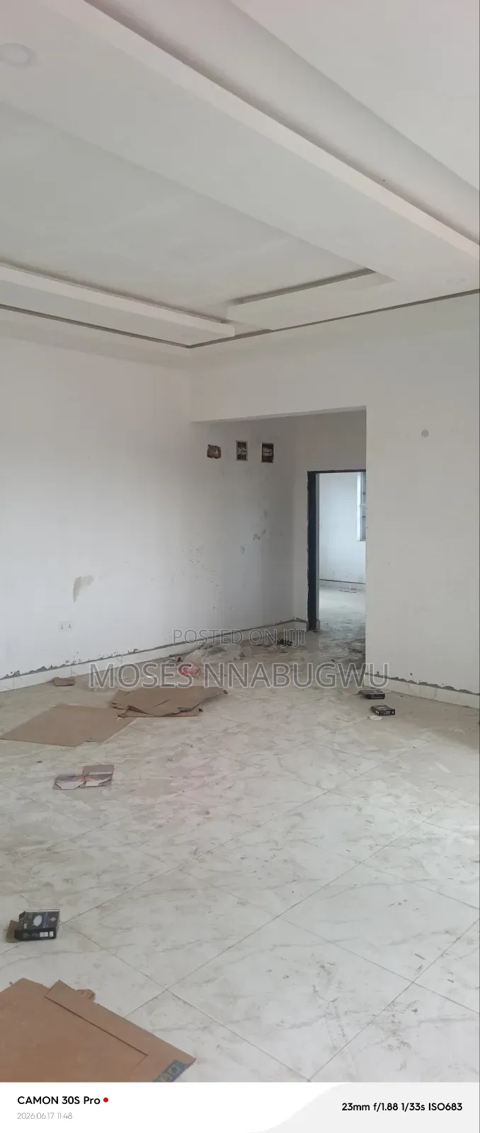 2bdrm Block of Flats in Woji, Alcon Estate, Obio-Akpor for rent