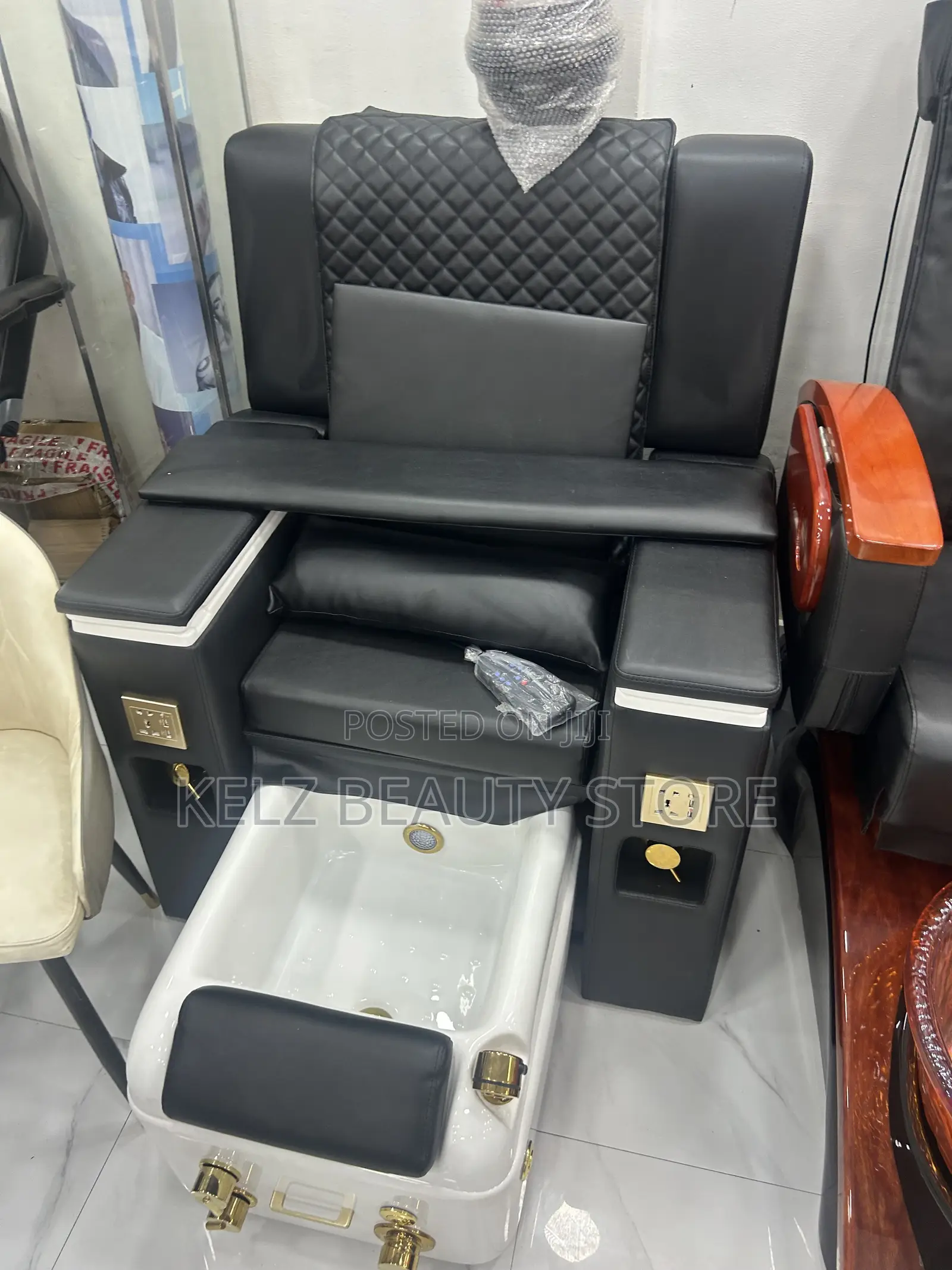 3 In 1 Pedicure Massage Chair