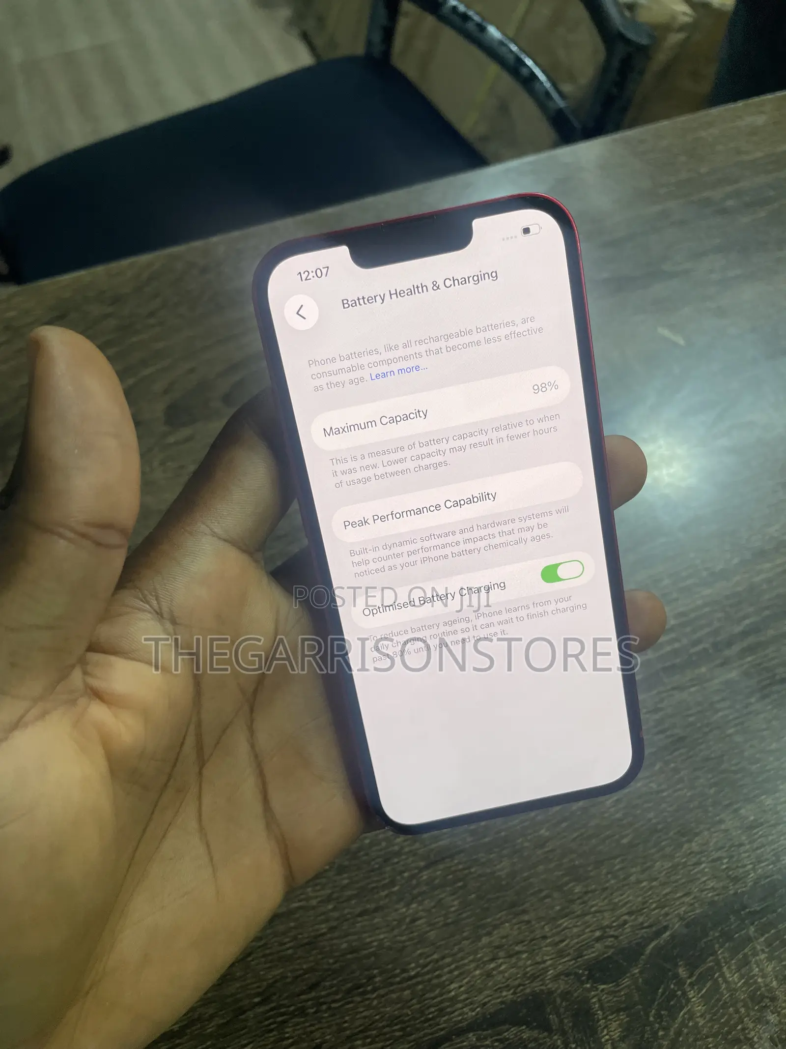 Apple iPhone 13 128 GB Red