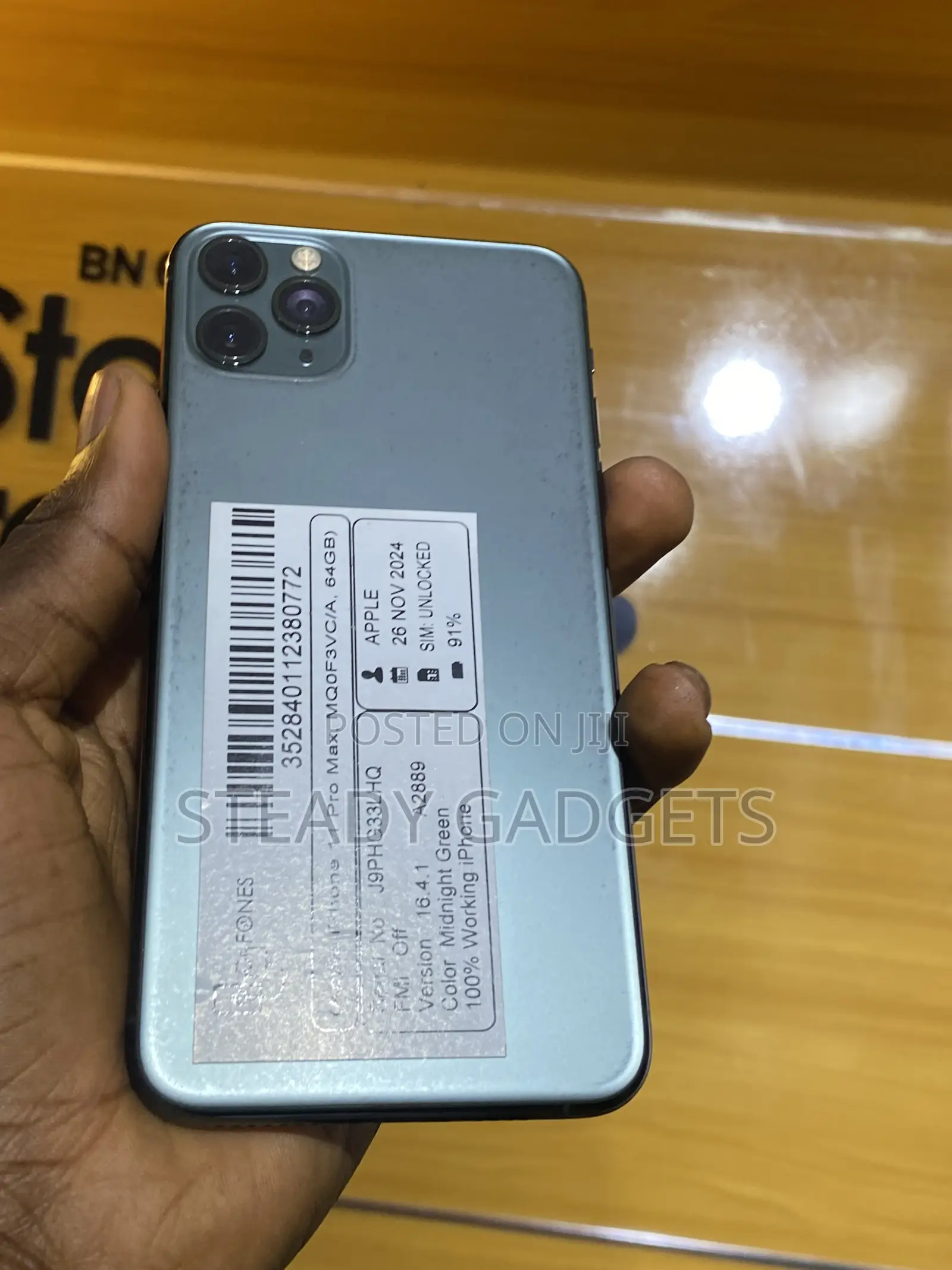 Apple iPhone 11 Pro Max 64 GB Green