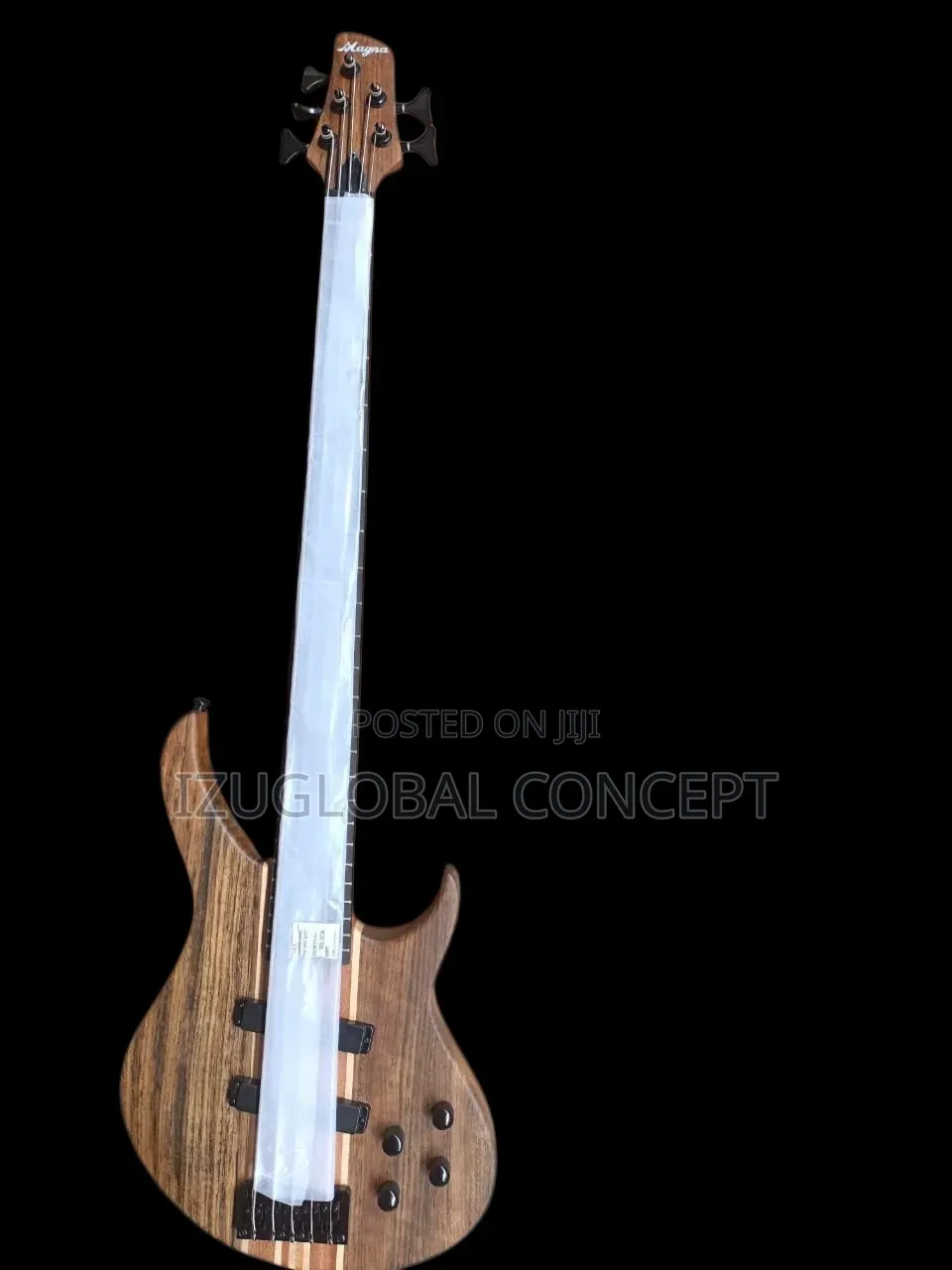 Magna 5strings Active Electric Bass Guitar (Magna Bm225 )