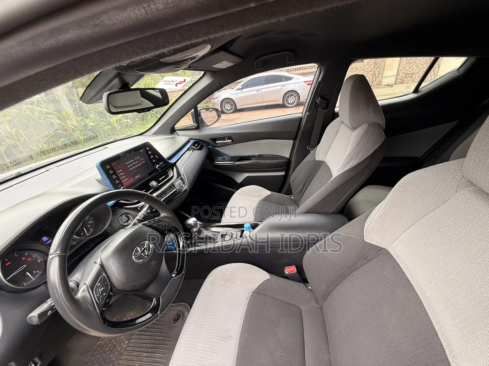 Toyota C-HR 2019 Silver