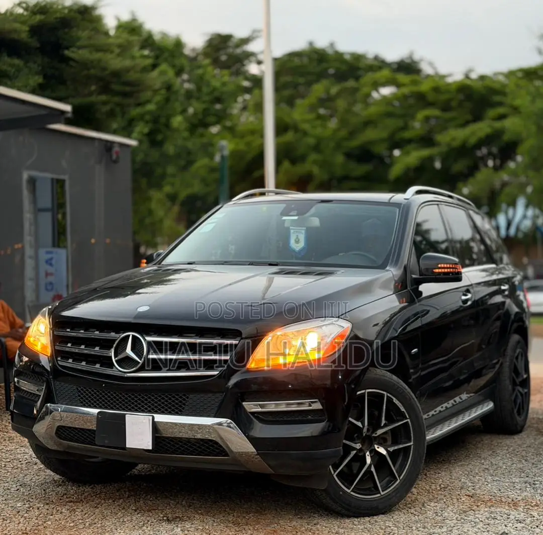 Mercedes-Benz M Class 2013 Black