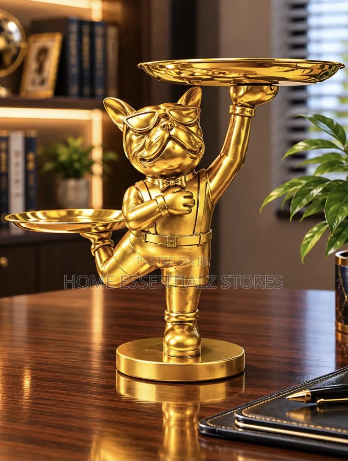 Butler Tray Holder Sculpture - Bulldog Tray Holder