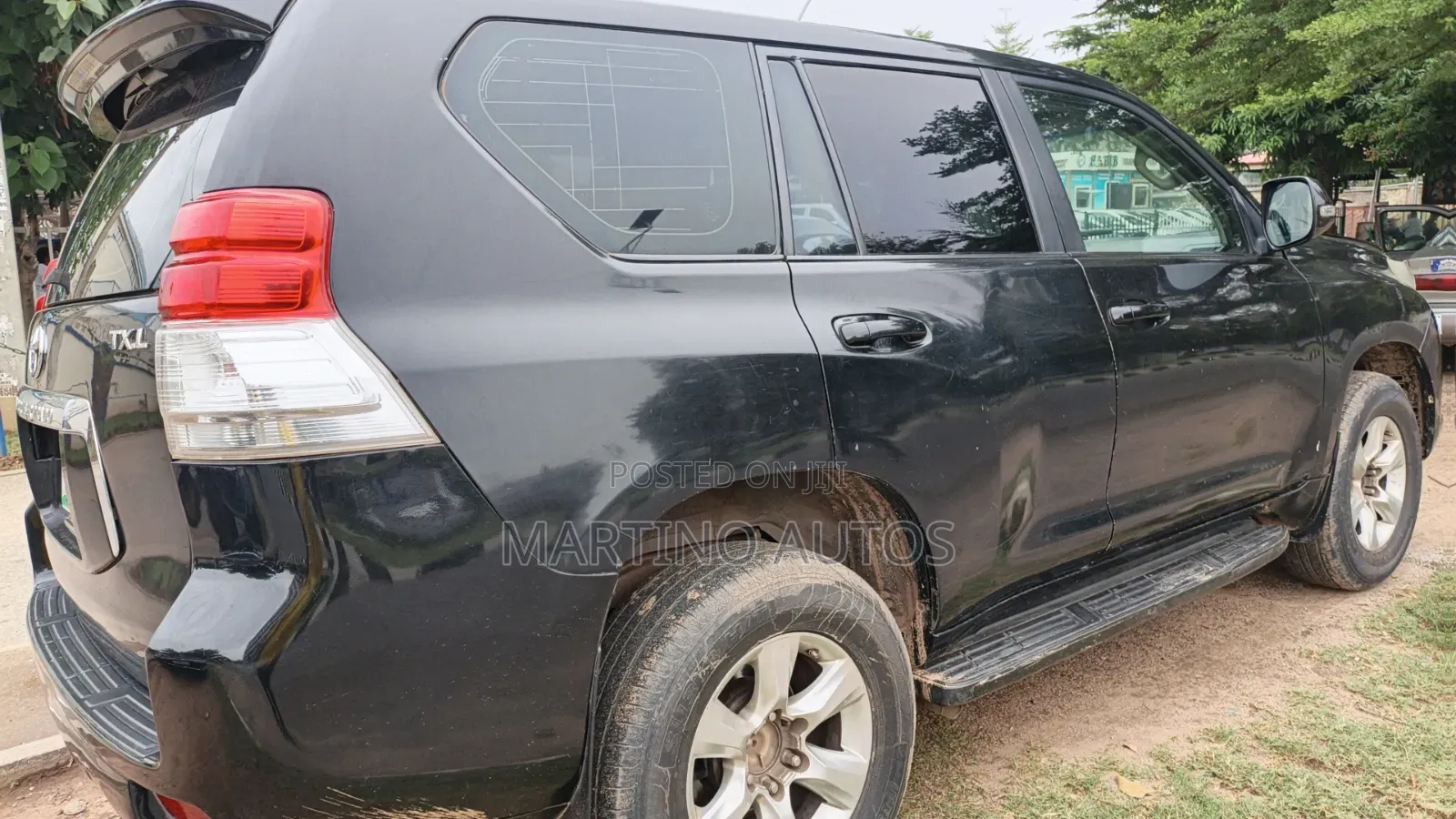 Toyota Land Cruiser Prado 2010 Black