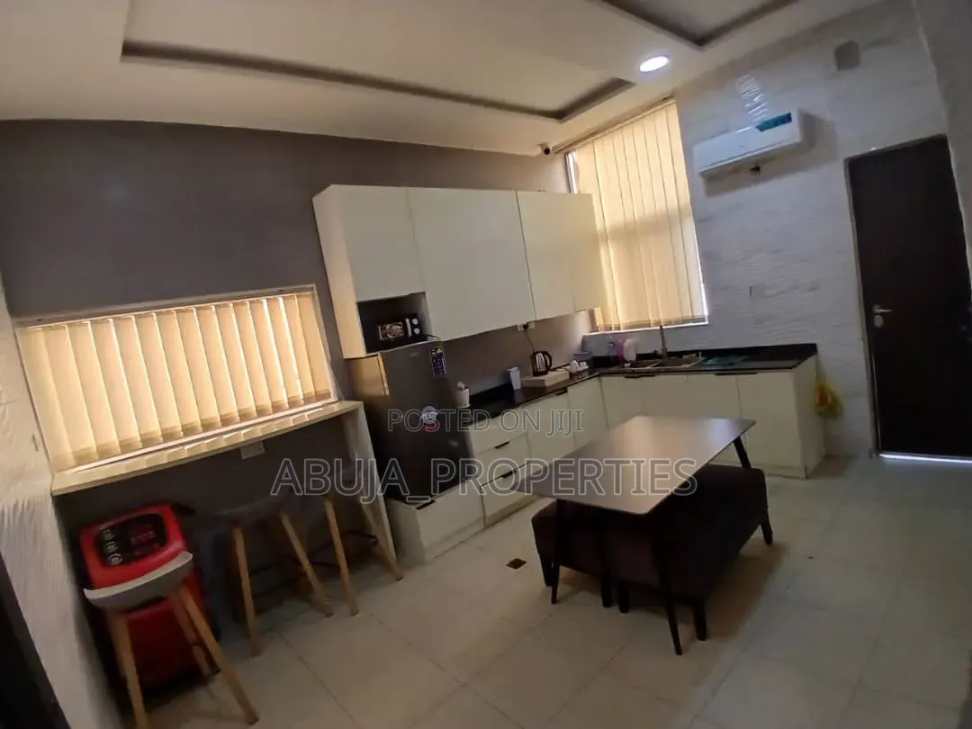 4bdrm Duplex in Asokoro for rent
